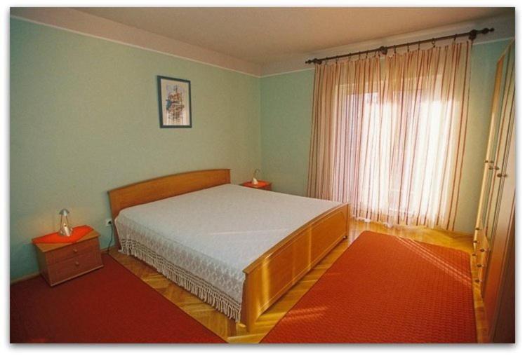 Bubi Hvar Apartments 1 フヴァル エクステリア 写真